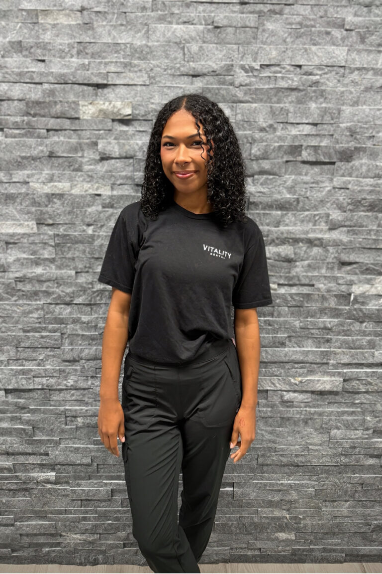 Eliyah - Front Desk Receptionist